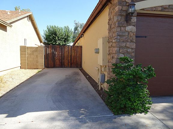5th image of 8949 W Highland Ave
