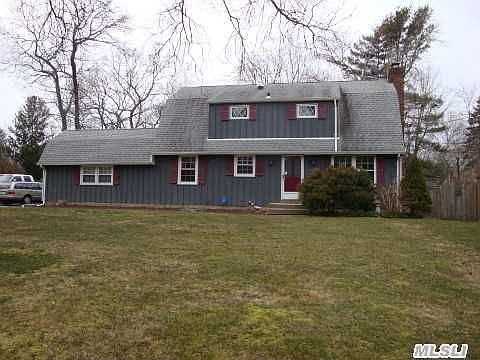 1st image of 14 King Arthurs Ct