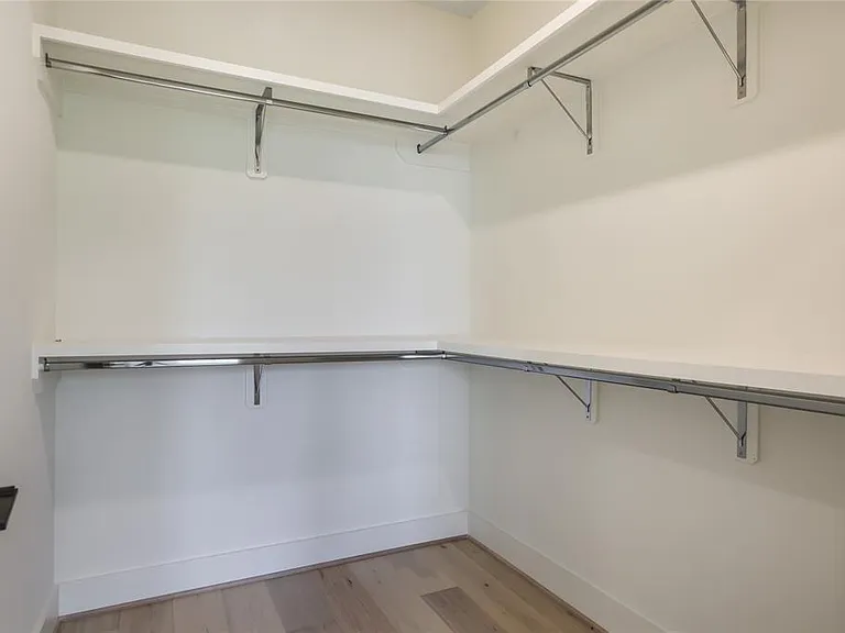 1112 Dart St — Photo 15