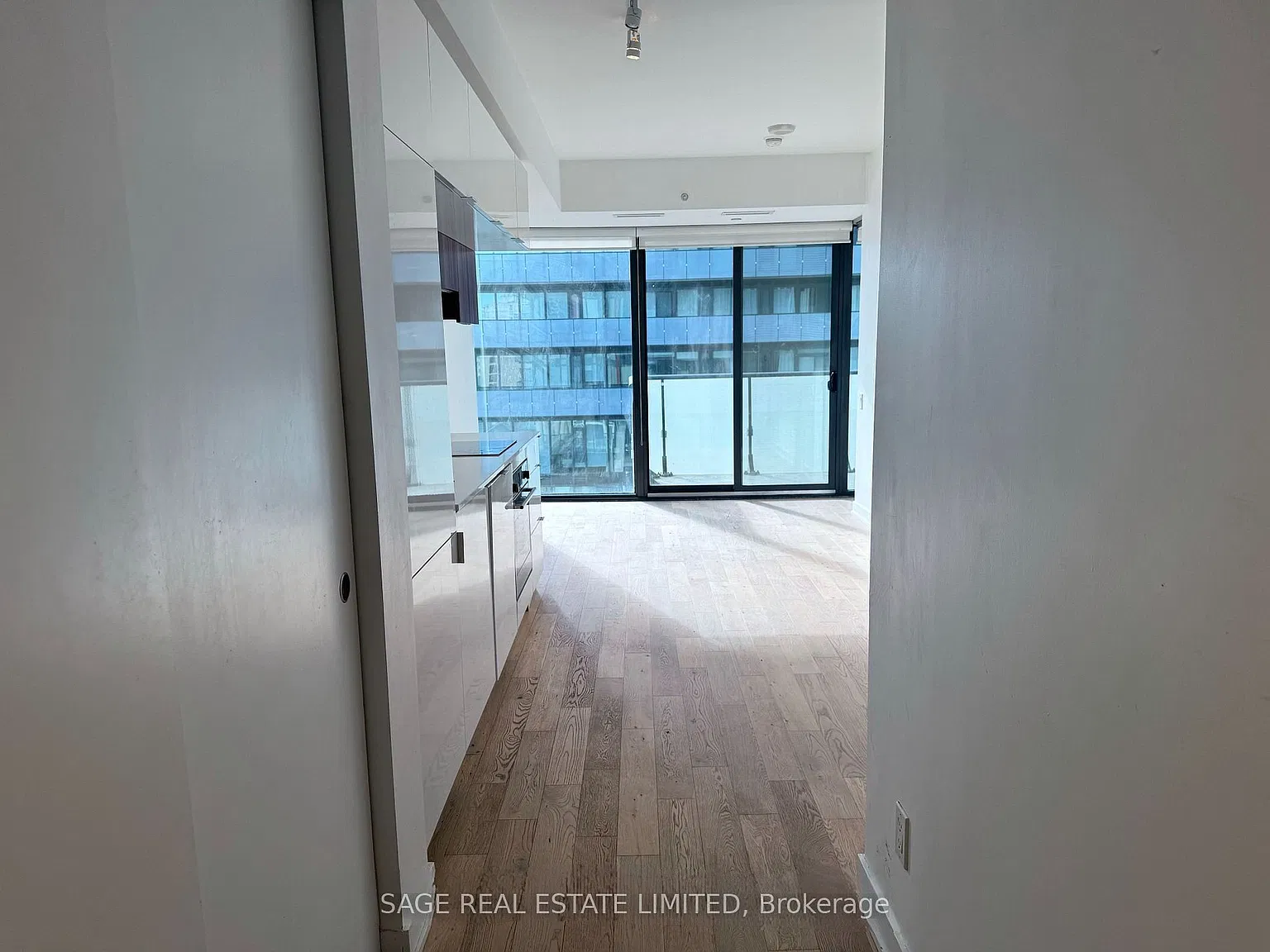 1 bed, $2,150 — Photo 2