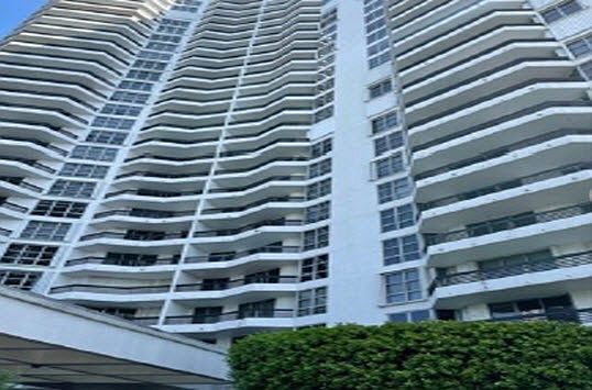 1st image of 19195 NE 36th Ct APT 202