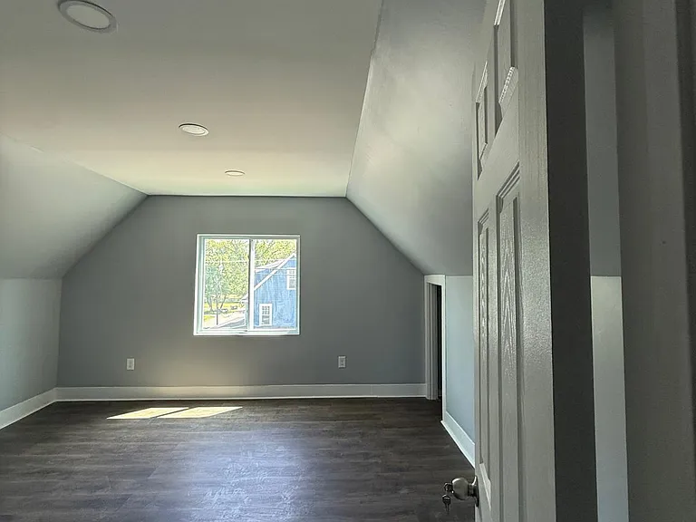 23 E Myrtle St #2 — Photo 5