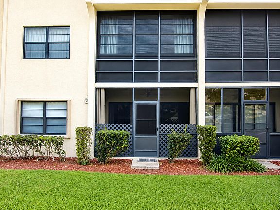 4th image of 2050 Oleander Boulevard #1-105