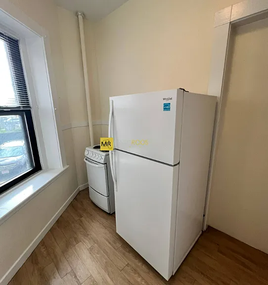 513 Beacon St #5 — Photo 3