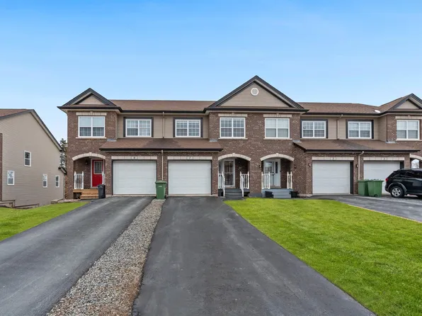 7 Morningfield Ln, Dartmouth, NS B2W 0J6