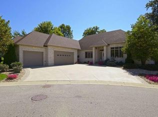 2734 Foxwoods Ln SW, Rochester, MN 55902