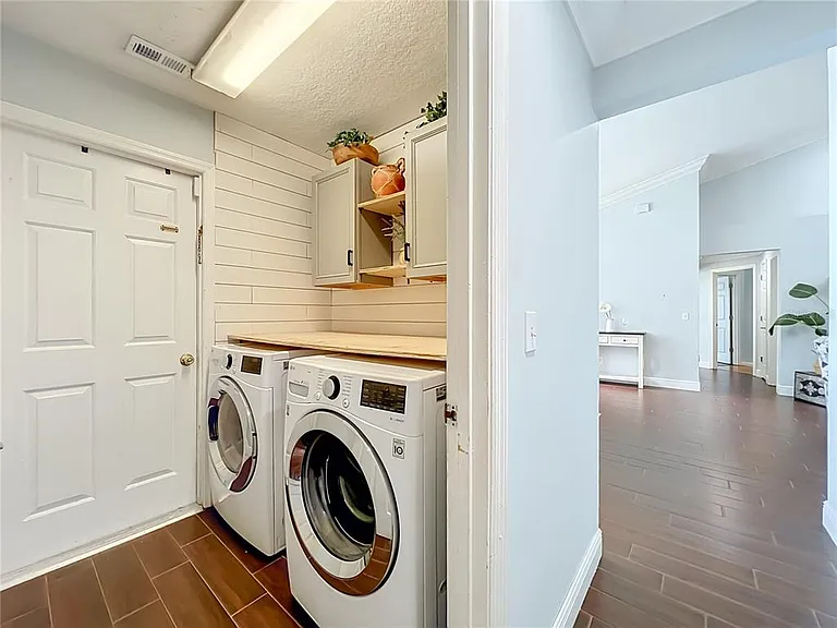 3020 Hartland Ct — Photo 69