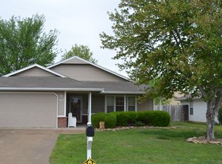 9443 E Aspenwood Dr, Claremore, OK 74019