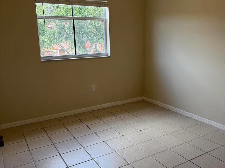 765 SW 107th Ave #2303 — Photo 10