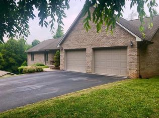 132 Brian Ln, Erwin, TN 37650