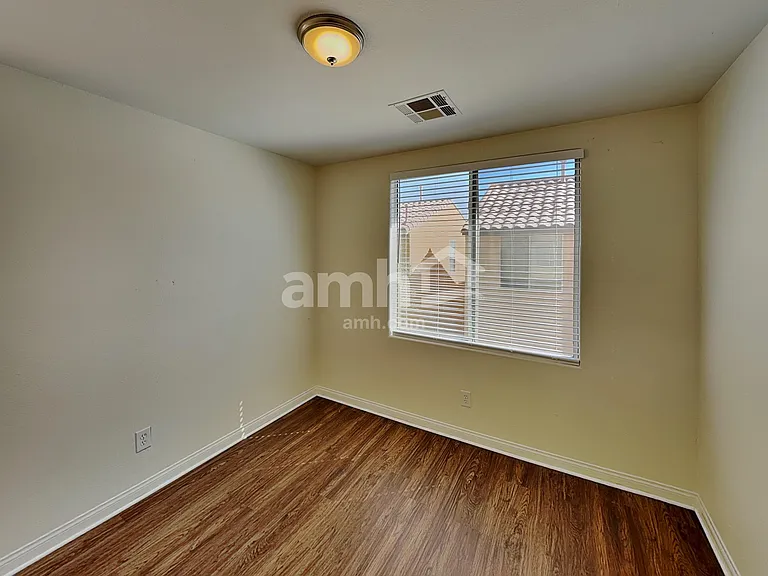 7960 Imperial Treasure St — Photo 19