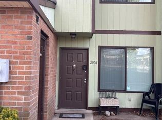 2004 Greenwood Dr, Lindenwold, NJ 08021