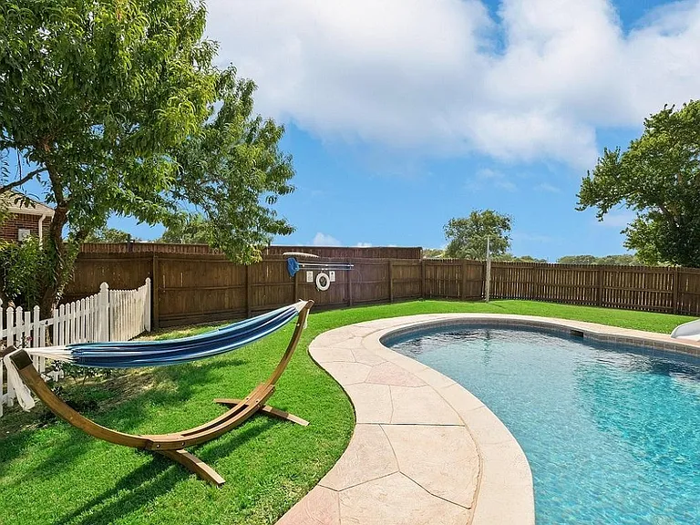 11604 Woodland Way — Photo 30