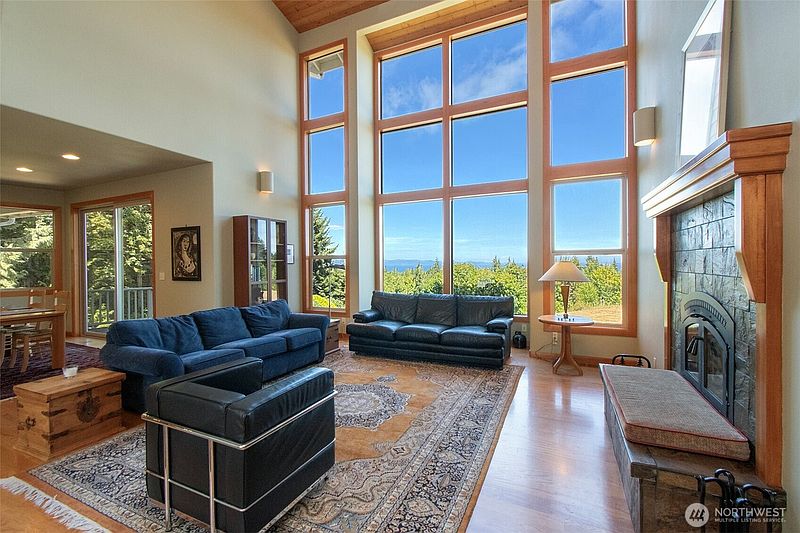 4th image of 1668 Freshwater Bay Road