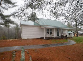 241 Townsend Drake Rd, Campton, KY 41301