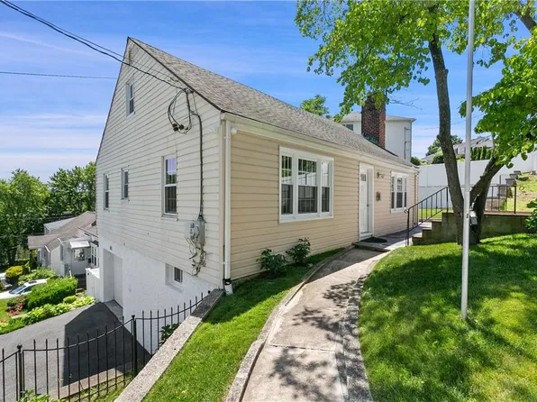 140 Amackassin Terrace, Yonkers, NY 10703