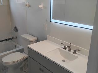 200 Oleander St #200, Neptune Beach, FL 32266