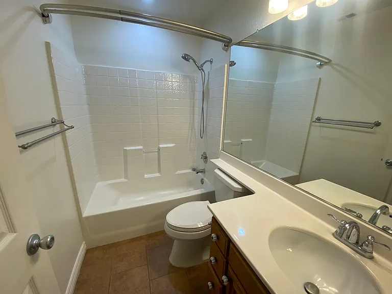 5828 W Avenue L11 — Photo 8