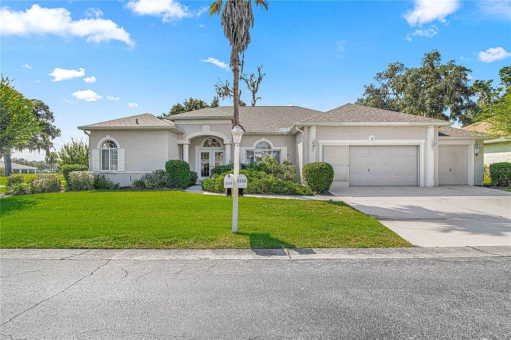 2535 NW 53rd Avenue Rd