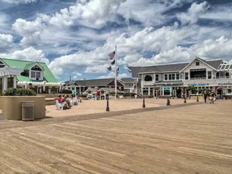 Easy distance from downtown Bethany Beach
