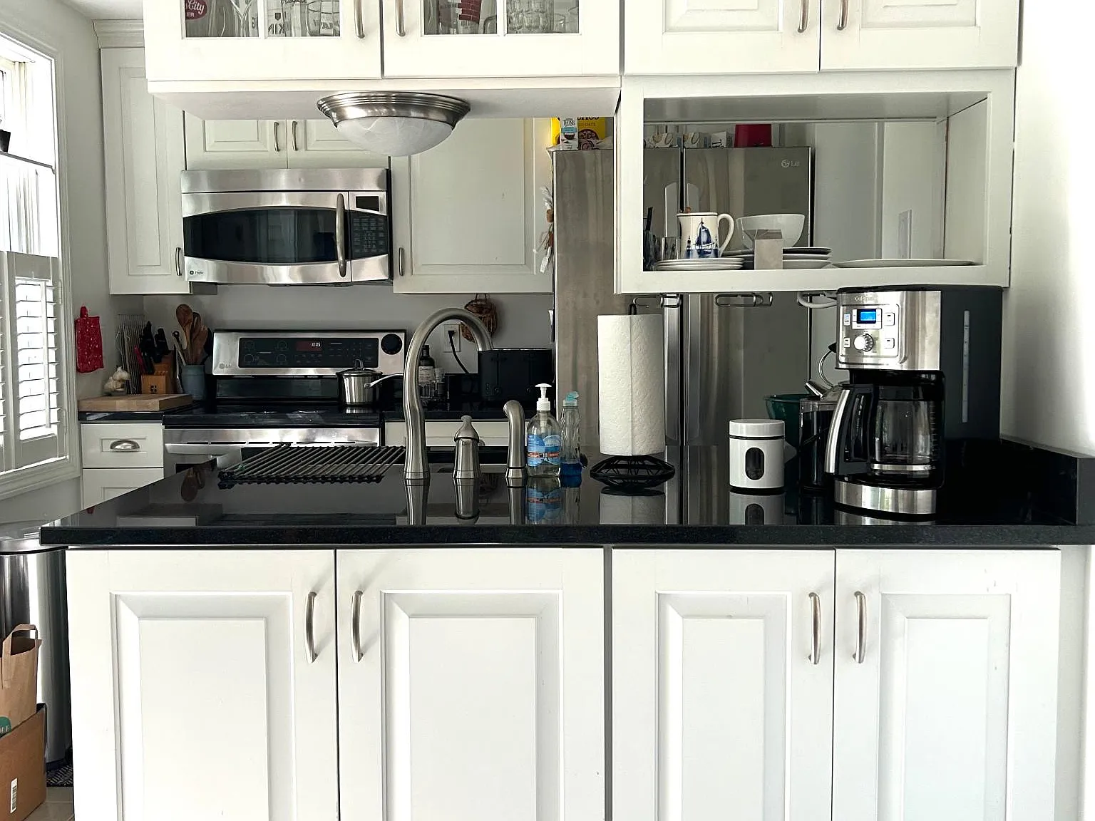 459 Allen Ave — Photo 3
