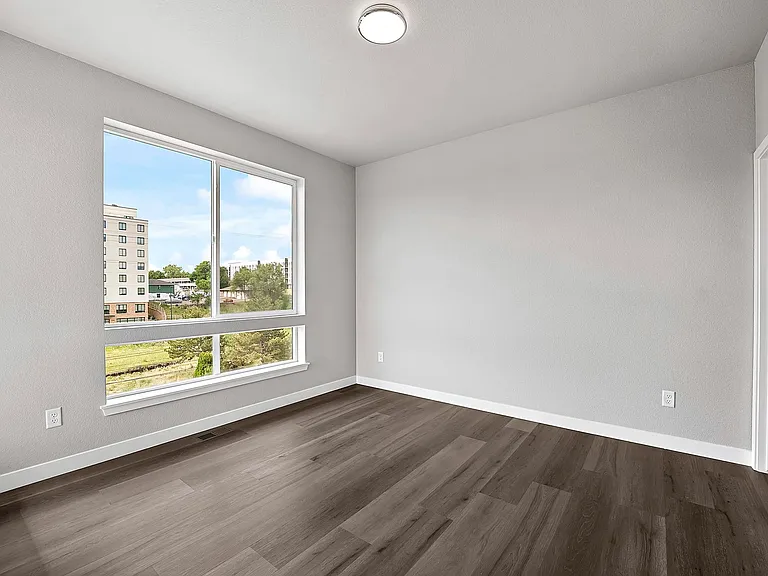 5355 W 12th Ave — Photo 19