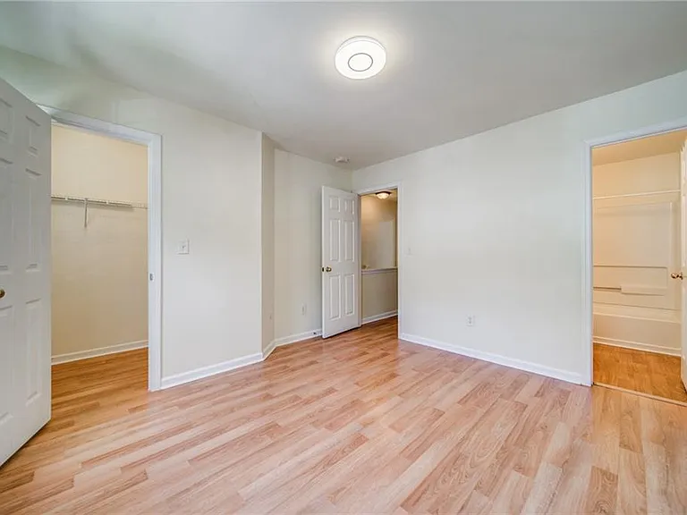 3285 Hidden Cove Cir — Photo 26