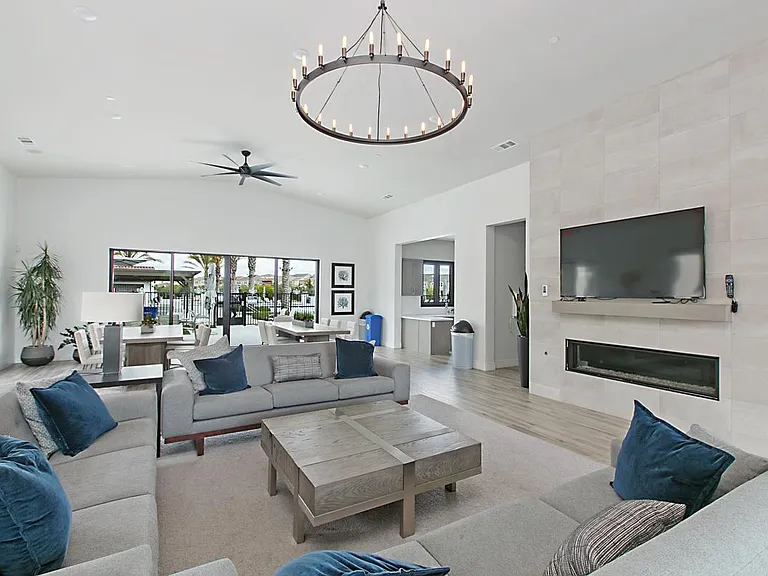 6305 Sagebrush Bend Way — Photo 40