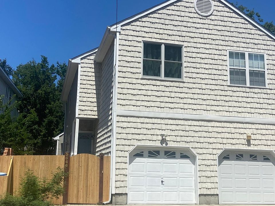 Front of house with plenty of off-street parking