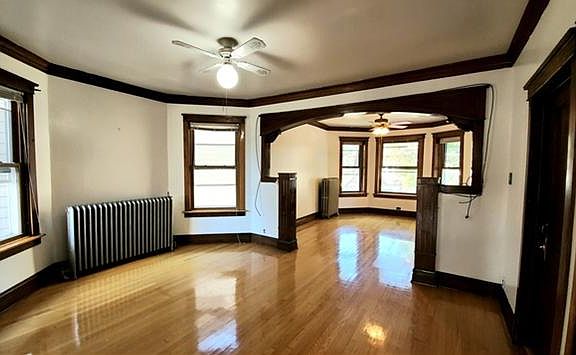 2nd image of 3919 N Oakley Ave #2