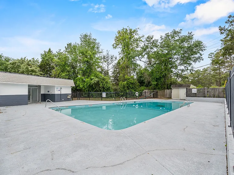 600 Ermine Rd #620 — Photo 26