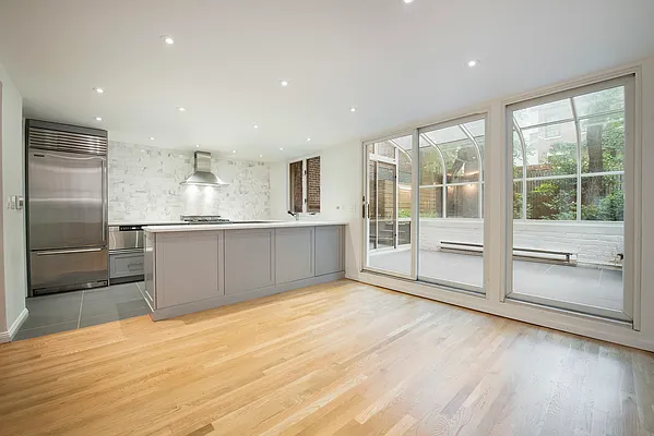 Rented by Nest Seekers International | media 21