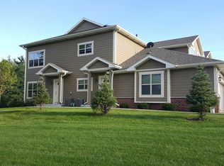 1931 N Waterville Rd UNIT 2, Summit, WI 53066