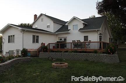 3rd image of 502 Mill St
