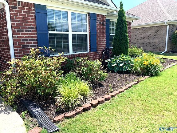 3rd image of 2756 Slate Dr SW