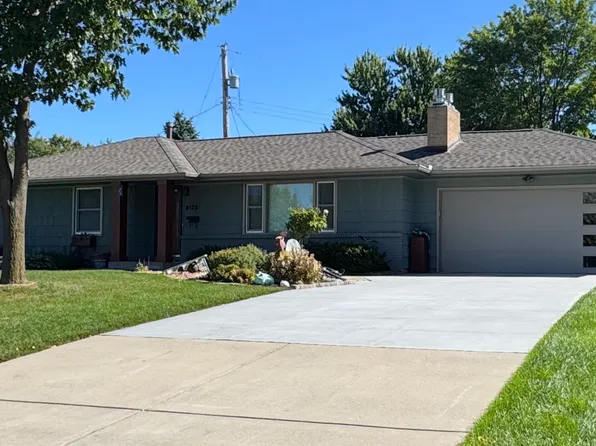 (undisclosed Address), Edina, MN 55410