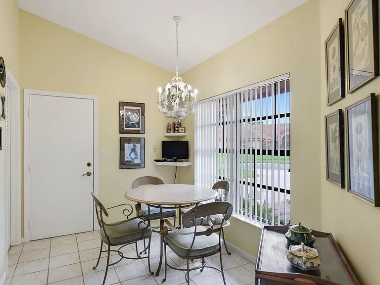 8423 Juddith Ave — Photo 9