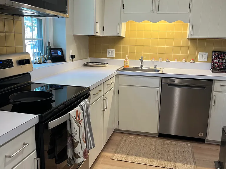 2919 S Buchanan St #B1 — Photo 4
