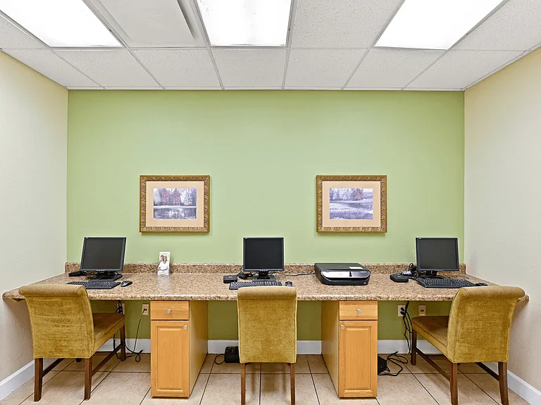 St. Luke's Life Center Apartments — Photo 7