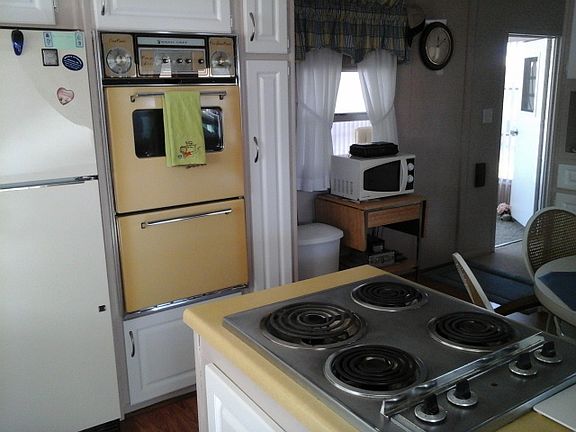 2nd image of 339 Blackburn Blvd
