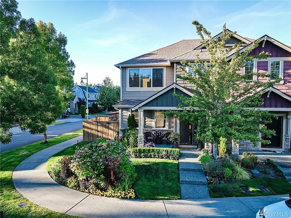 1st image of 3217 141st St SE