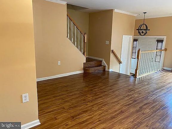 3rd image of 13037 Silver Maple Ct
