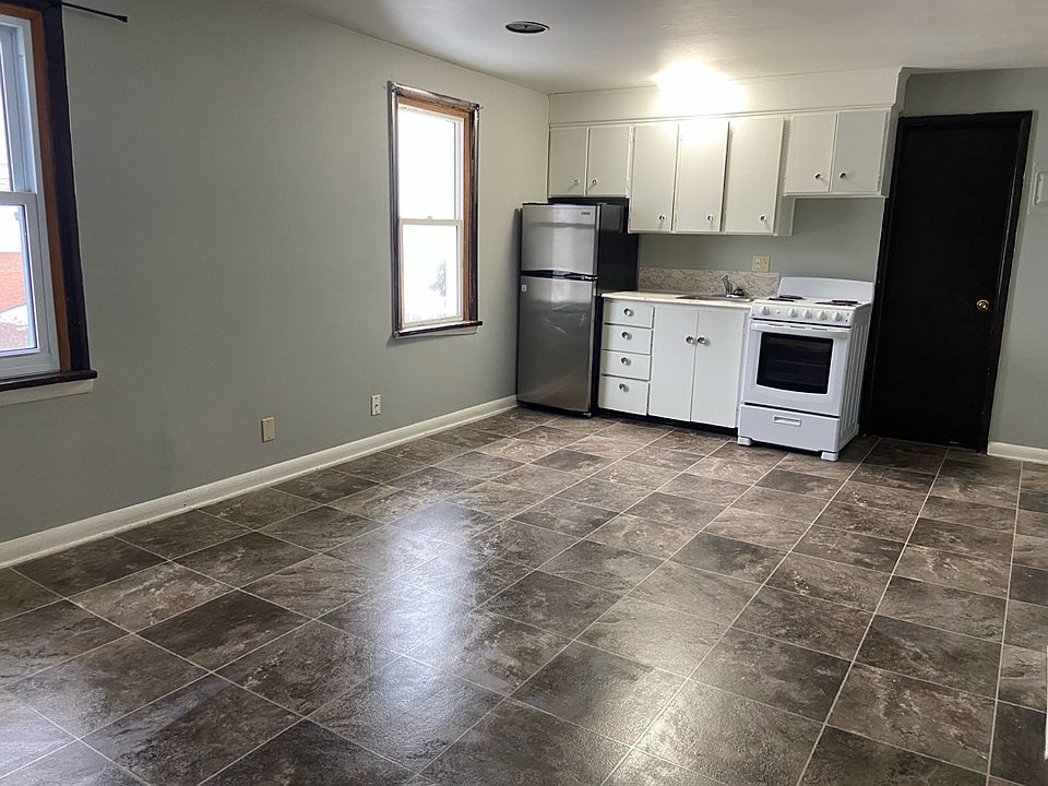 1st image of 181 Elgin St