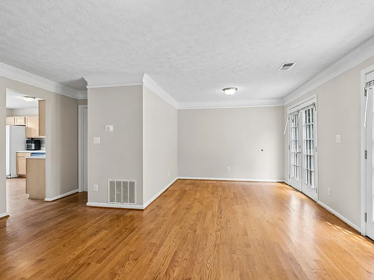 88 Bridge View Dr — Photo 8