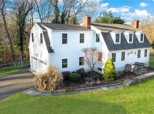 5 Pheasant Run, Darien, CT 06820