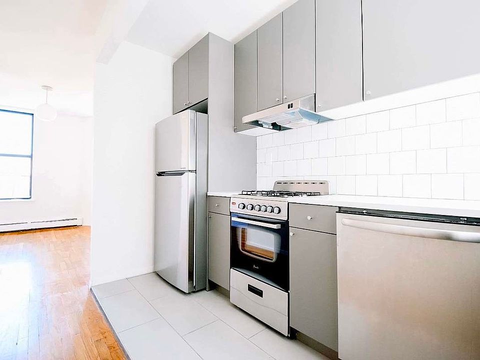 1st image of 302 W 112th St #55