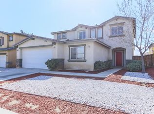 14253 Olive St, Hesperia, CA 92345