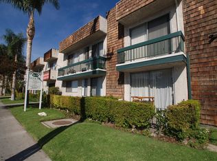 20431 Saticoy St APT 216, Winnetka, CA 91306