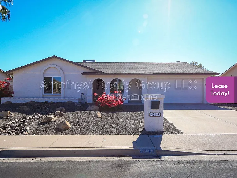 4239 E San Gabriel Ave — Photo 2