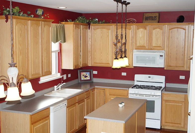 1st image of 16523 W Cagwin Dr